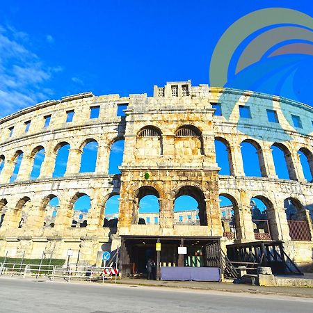 Apartments Pula 1618 Экстерьер фото